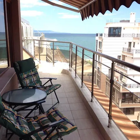 2-х комнатные в г.поморие болгария * Πομόριε