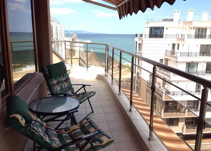 2-х комнатные в г.поморие болгария * Ahyolu