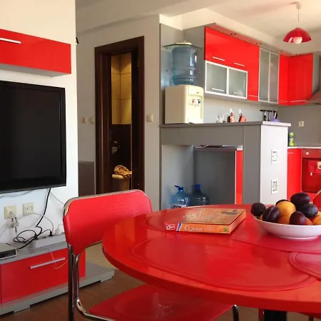 Appartement 2-х комнатные в г.поморие болгария *