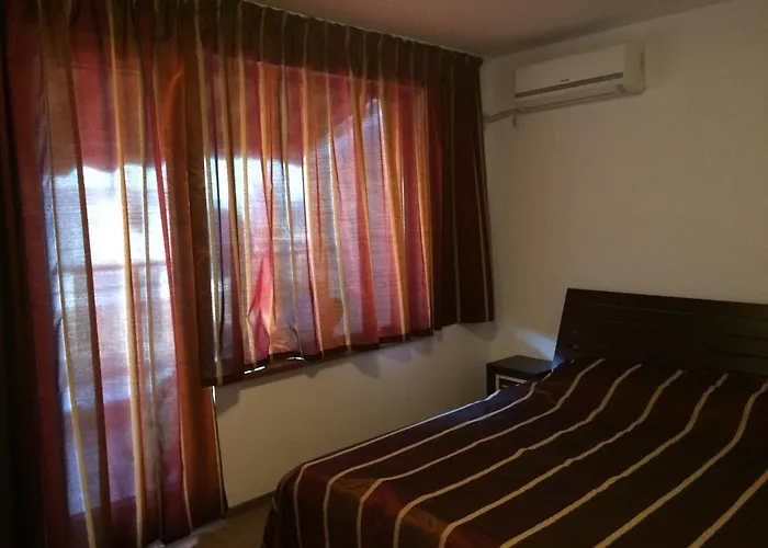 Apartamento 2-х комнатные в г.поморие болгария